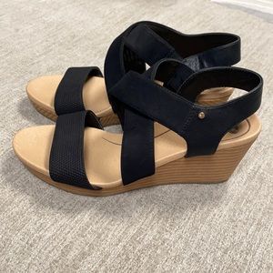 Dr Scholls wedge sandals
